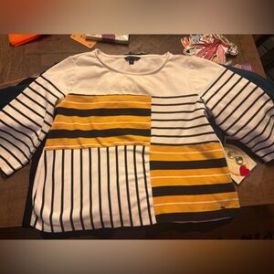 Tommy Hilfiger White Crewneck Tee with blue and mustard yellow stripes